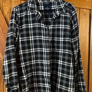 American Eagle Outfitters Monochrome Plaid Shirt